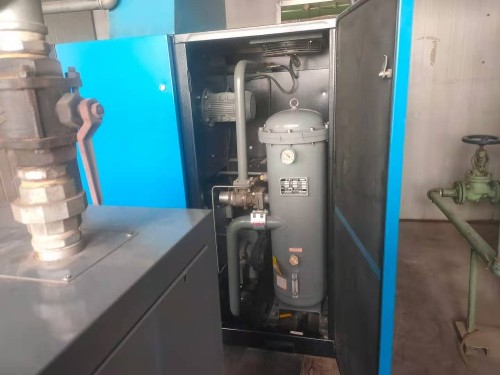 空壓機(jī)保養(yǎng)，對(duì)于有些行業(yè)真是不能拖，否則......